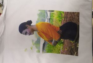 WER-EP6090T 프린터에서 버마 고객을위한 T 셔츠 인쇄 견본